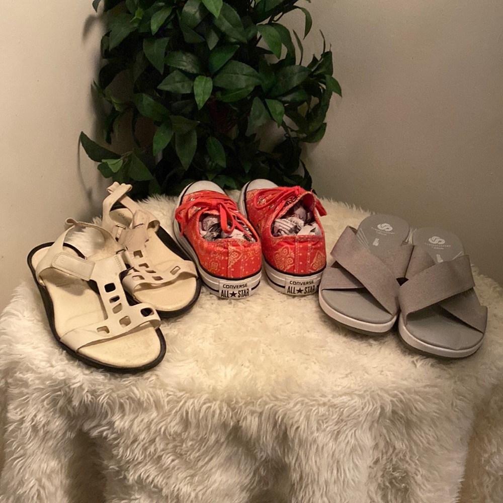 Bundle of Shoes